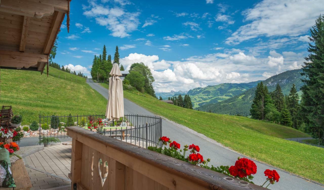 Hotel Bergpension-Ebental Brixen im Thale Exterior foto